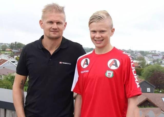 足球国足U19又赢球，晋级希望大增（U19国足再度取胜，晋级前景大好）