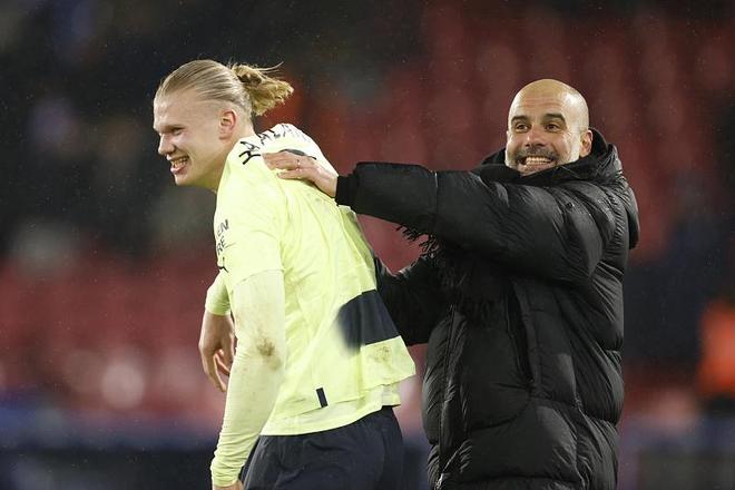 韩足协人士：有和日本联办亚洲杯的考虑，联办能减轻经济负担（韩国足协：正考虑与日本联合承办亚洲杯，以分担经济压力）