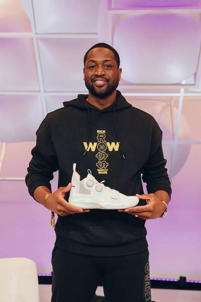 穆帅评价本菲卡13场不败，认为网坛3巨头之一本可以踢足球（穆里尼奥评本菲卡13场不败：称网坛三巨头之一能改行踢足球）