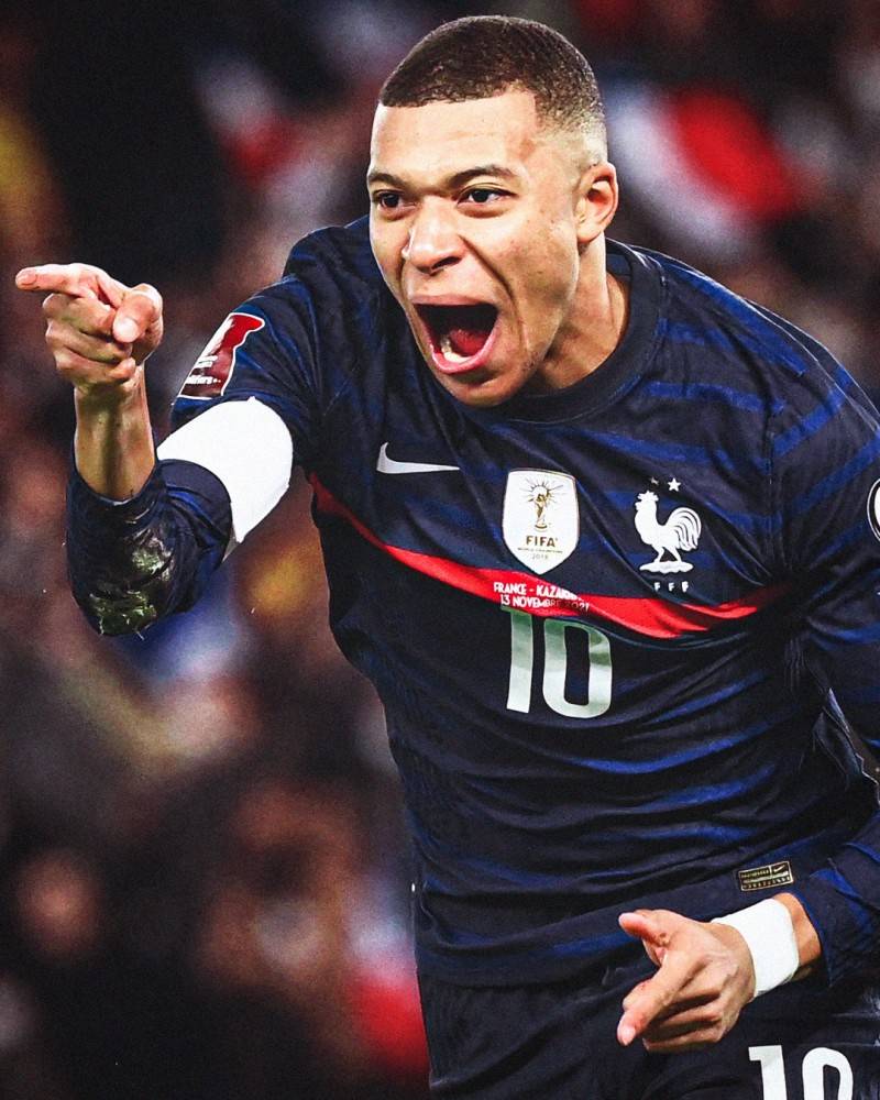 复出状态不佳！东契奇25分7助6失误正负值-25（东契奇复出低迷：25分7助攻6失误，正负值-25）