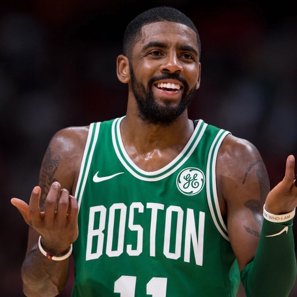 科尔：我们很快会迎来追梦和霍福德回归，所以我们拥有足够体型（科尔：追梦、霍福德即将回归，阵容尺寸不成问题）