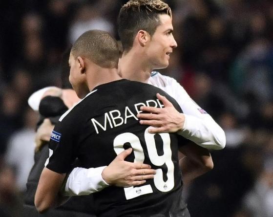 梅西：我向瓜迪奥拉学习到了很多，他改变了整个英超的踢法（梅西：从瓜迪奥拉身上受益良多，他革新了英超踢法）