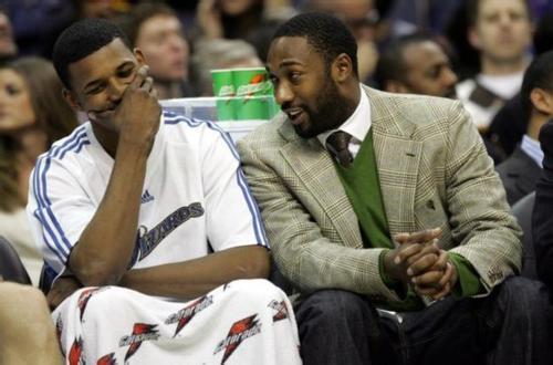 斯基拉：目前尤文从未考虑出售戴维，俱乐部依然对他充满信心（斯基拉：尤文至今无意放走戴维，俱乐部对他信心不减）